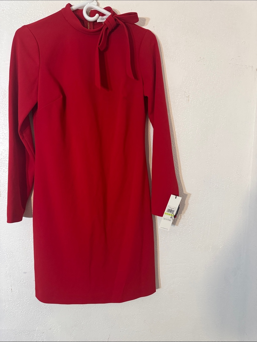 Calvin Klein Scarlet Bow-Neck Long-Sleeve Shift Dress size 4